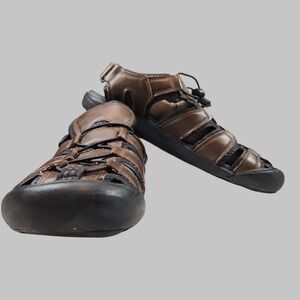 Khombu Men's Travis Active Adjustable Bungee Lace Strap Sandal Brown Size 12M